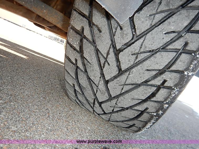 image for item I5196 2009 Chevrolet Silverado 1500 pickup truck