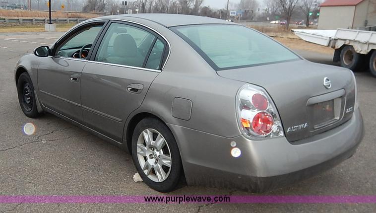 image for item I5204 2006 Nissan Altima 2.5 S