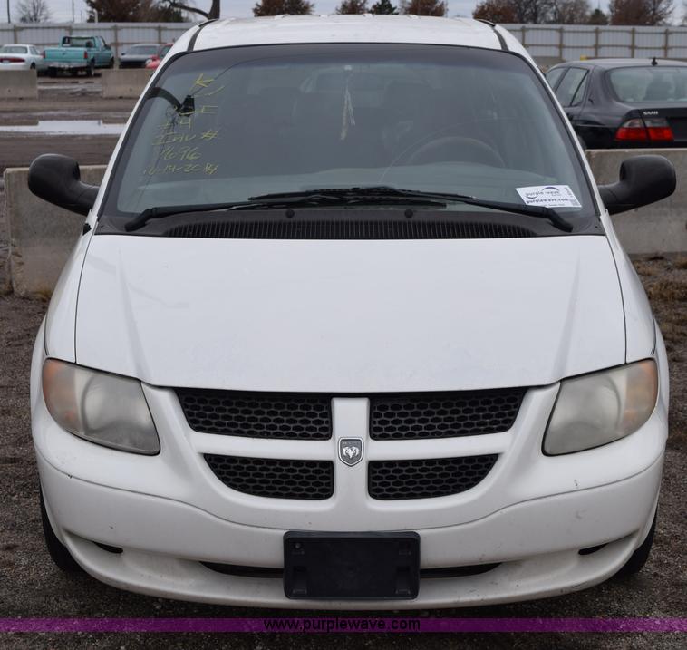 image for item I8545 2001 Dodge Grand Caravan SE van