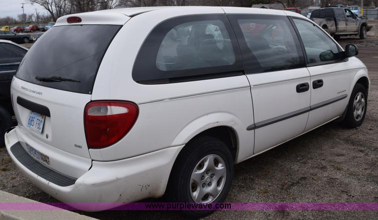 image for item I8545 2001 Dodge Grand Caravan SE van