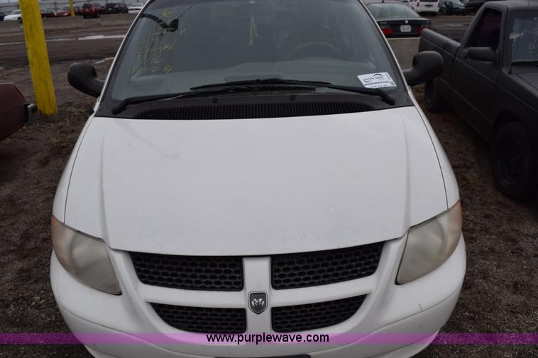 image for item I8545 2001 Dodge Grand Caravan SE van