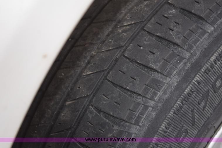 image for item I8545 2001 Dodge Grand Caravan SE van