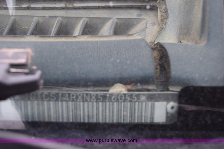 image for item I8546 1992 GMC Sonoma pickup truck