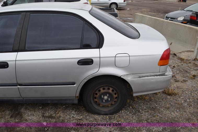 image for item I8547 1998 Honda Civic DX