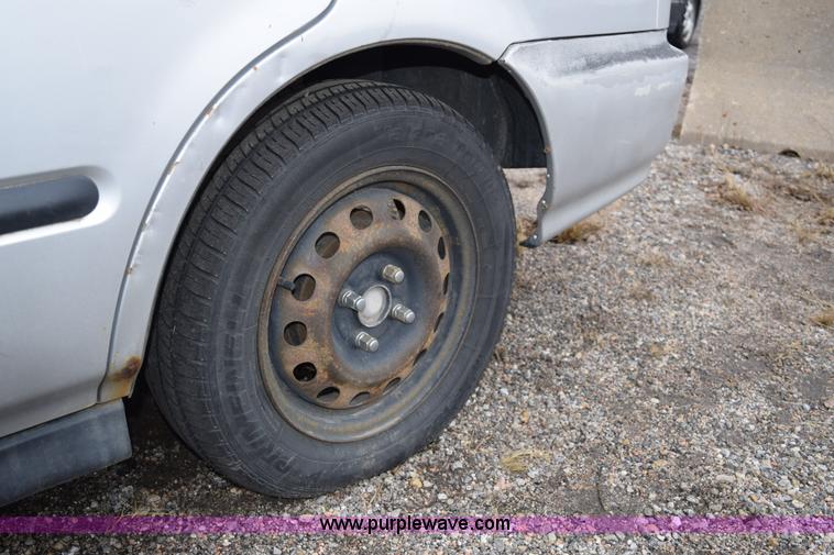 image for item I8547 1998 Honda Civic DX