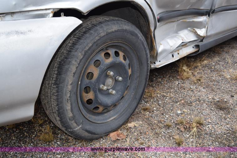 image for item I8547 1998 Honda Civic DX