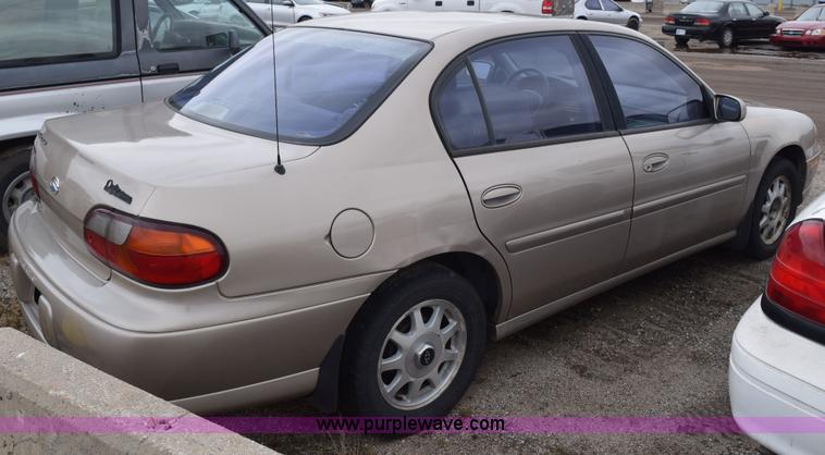 image for item I8548 1998 Chevrolet Malibu LS