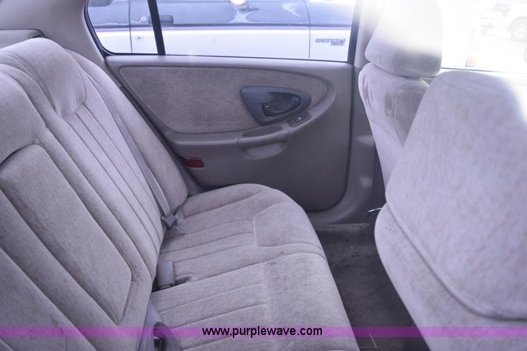 image for item I8548 1998 Chevrolet Malibu LS
