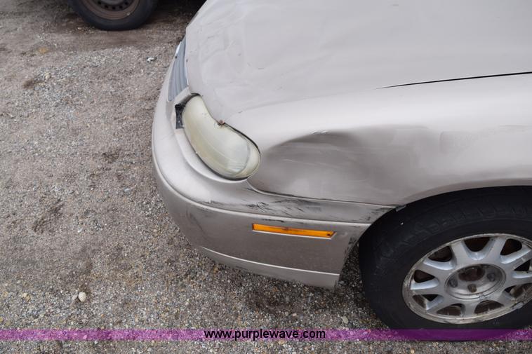 image for item I8548 1998 Chevrolet Malibu LS