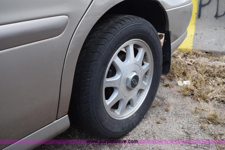 image for item I8548 1998 Chevrolet Malibu LS