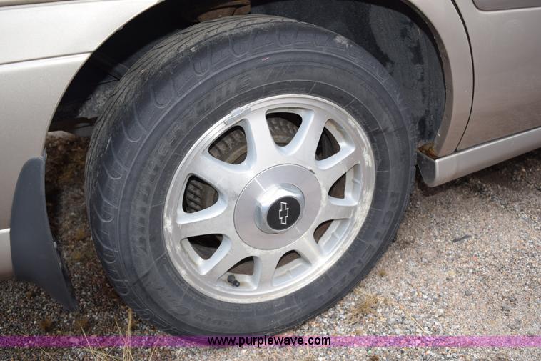 image for item I8548 1998 Chevrolet Malibu LS