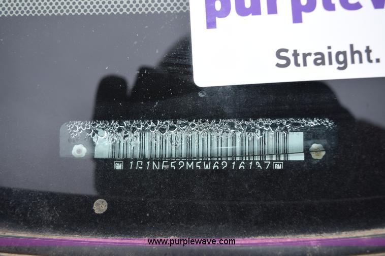 image for item I8548 1998 Chevrolet Malibu LS