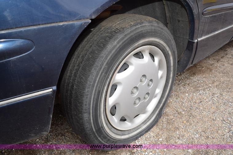 image for item I8549 1999 Buick Regal LS