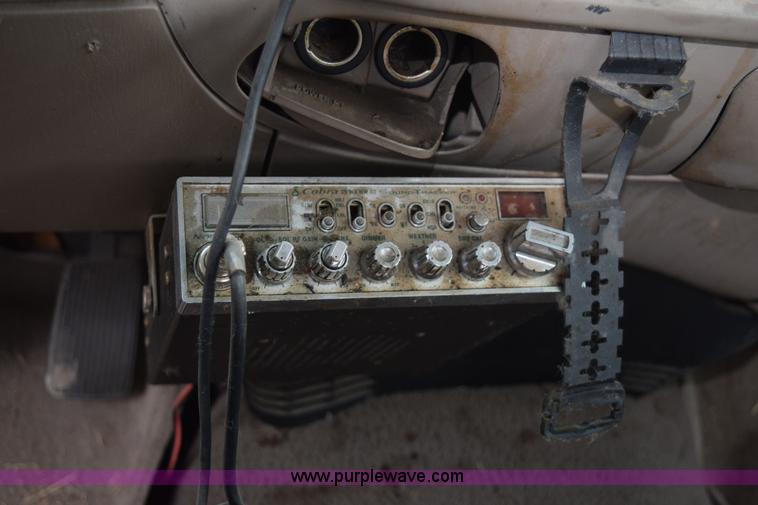 image for item I8551 2000 Ford F150 SuperCab pickup truck