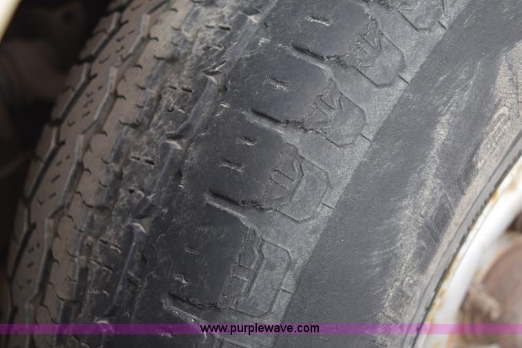 image for item I8551 2000 Ford F150 SuperCab pickup truck