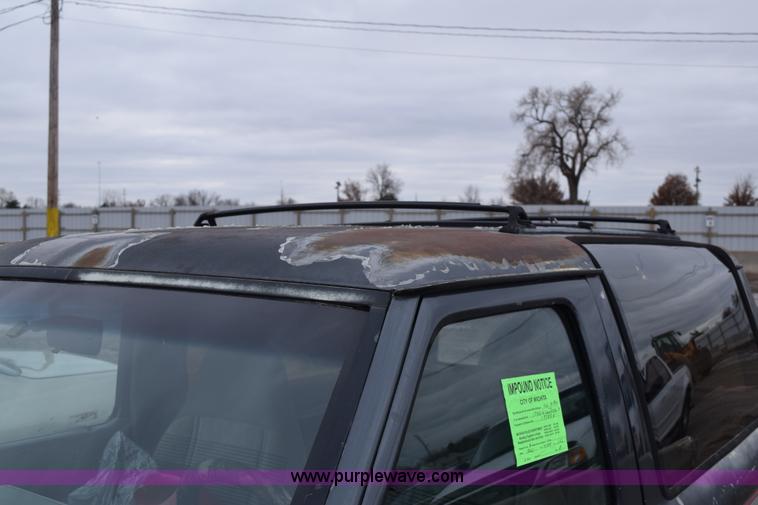 image for item I8553 1989 Ford Bronco II SUV