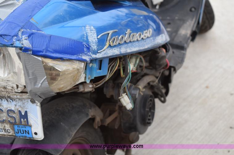 image for item I8554 2014 Tao Tao moped