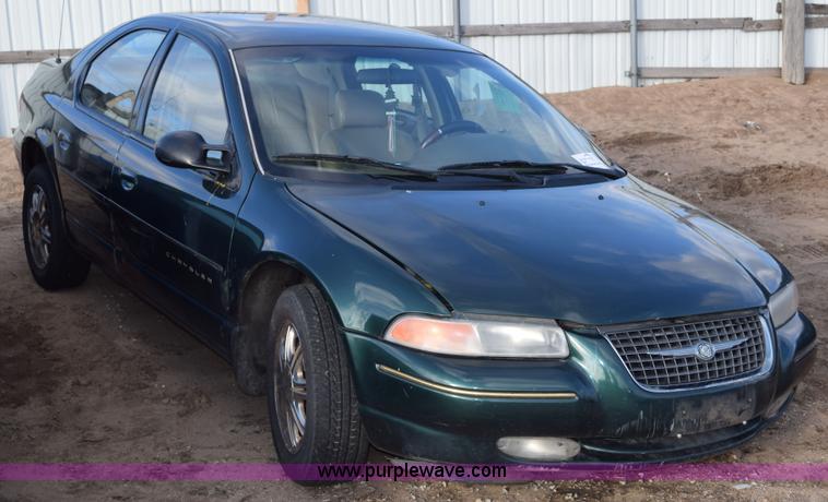 image for item I8555 1999 Chrysler Cirrus LXi