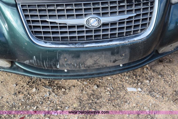 image for item I8555 1999 Chrysler Cirrus LXi