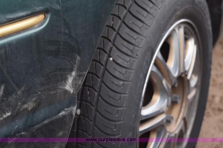 image for item I8555 1999 Chrysler Cirrus LXi