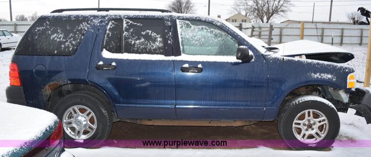 image for item I8567 2003 Ford Explorer XLS SUV