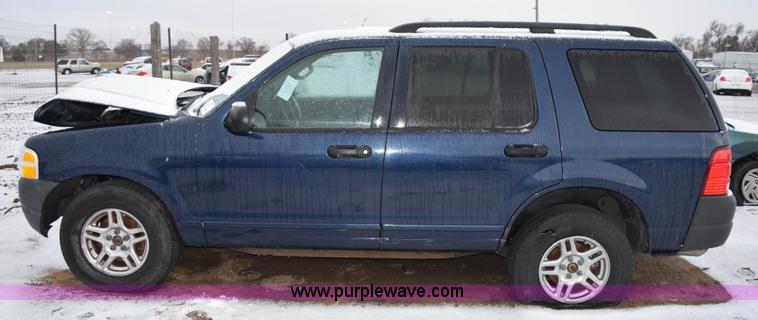image for item I8567 2003 Ford Explorer XLS SUV