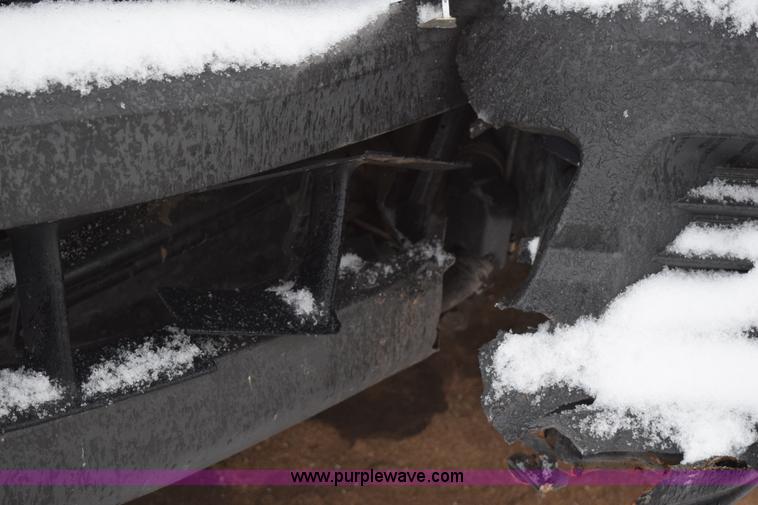 image for item I8567 2003 Ford Explorer XLS SUV