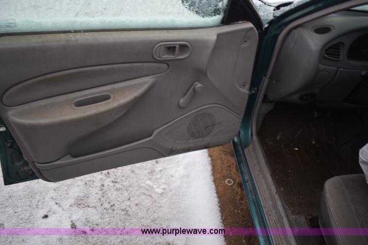 image for item I8568 1998 Ford Escort LX