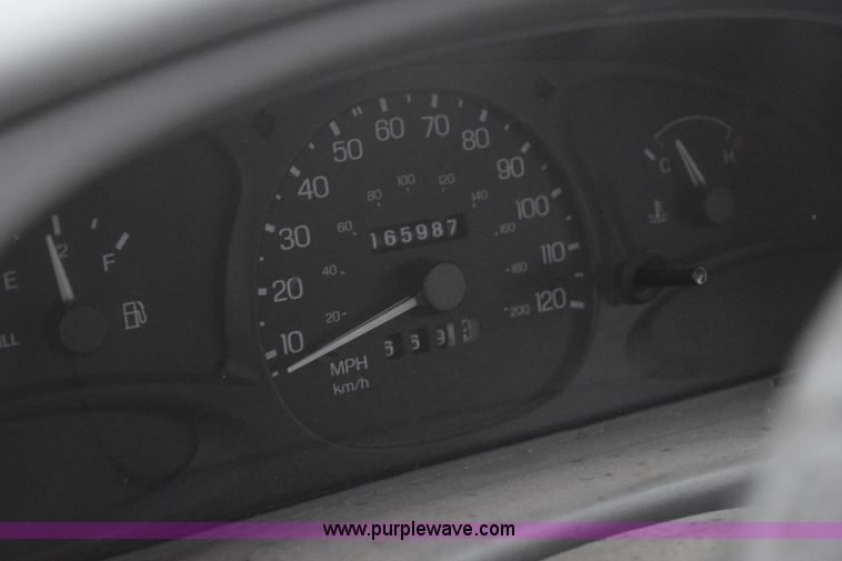 image for item I8568 1998 Ford Escort LX