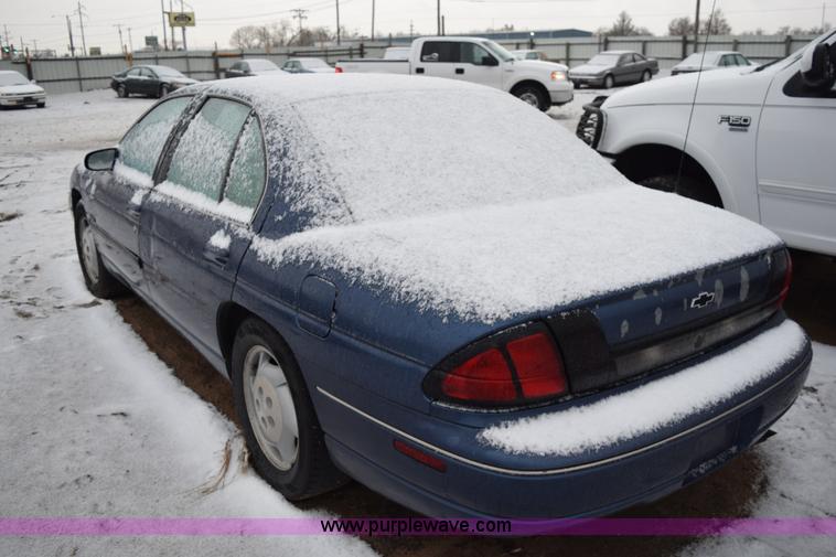 image for item I8569 1995 Chevrolet Lumina LS