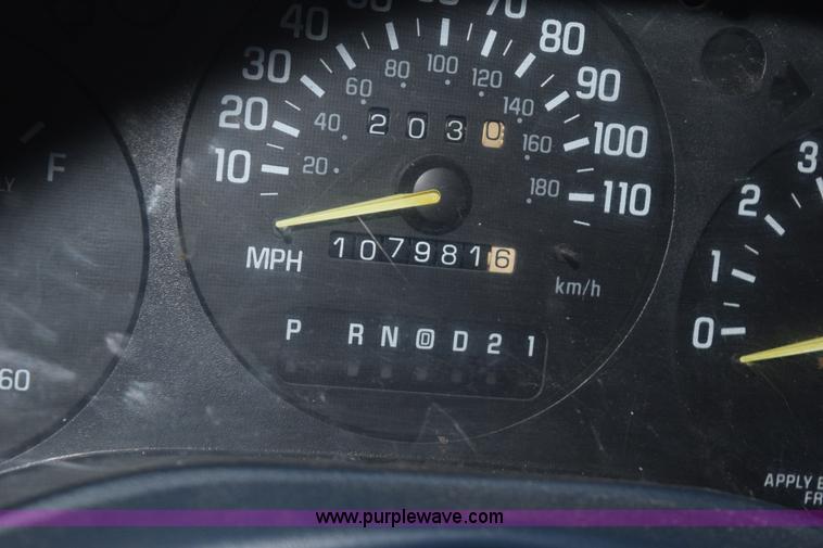 image for item I8569 1995 Chevrolet Lumina LS