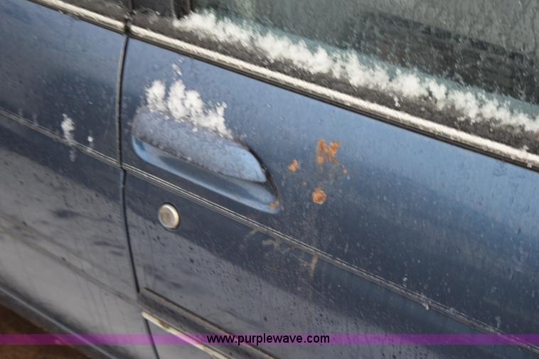 image for item I8569 1995 Chevrolet Lumina LS