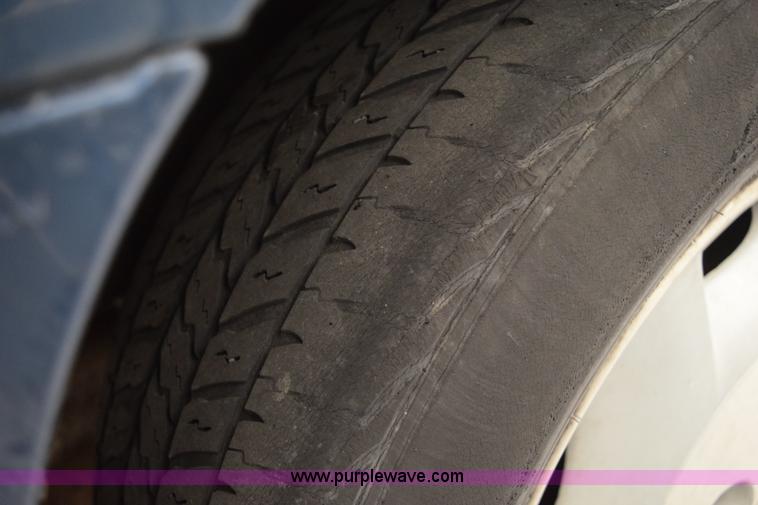 image for item I8569 1995 Chevrolet Lumina LS