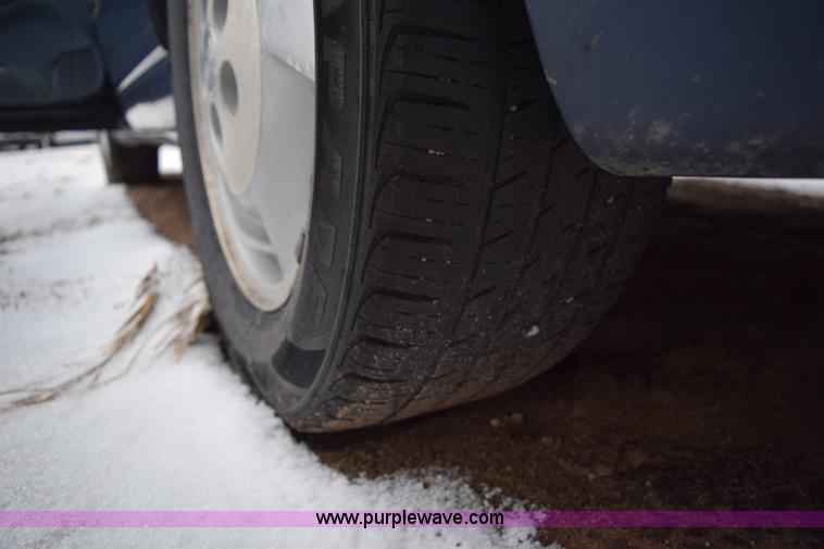 image for item I8569 1995 Chevrolet Lumina LS