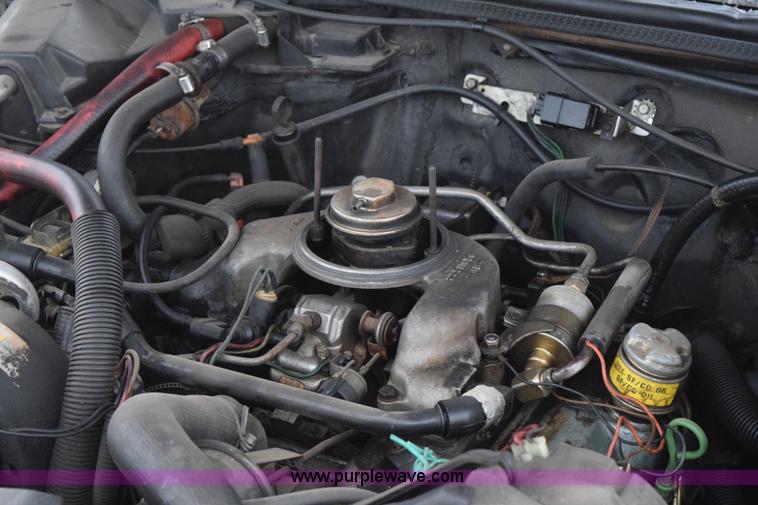 image for item I8571 1982 Oldsmobile Cutlass Supreme