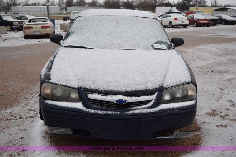 image for item I8572 2000 Chevrolet Impala LS