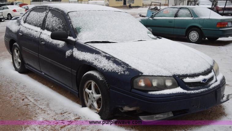 image for item I8572 2000 Chevrolet Impala LS
