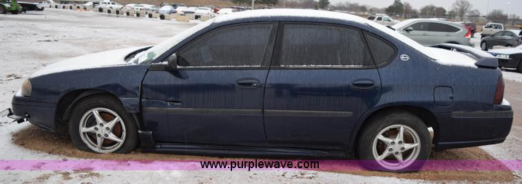 image for item I8572 2000 Chevrolet Impala LS