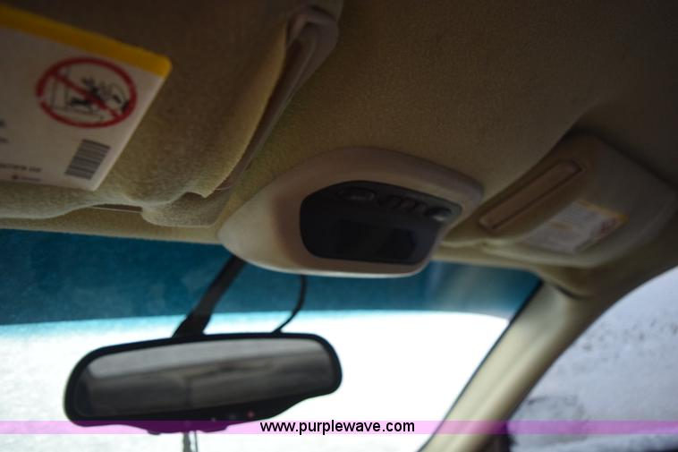 image for item I8572 2000 Chevrolet Impala LS