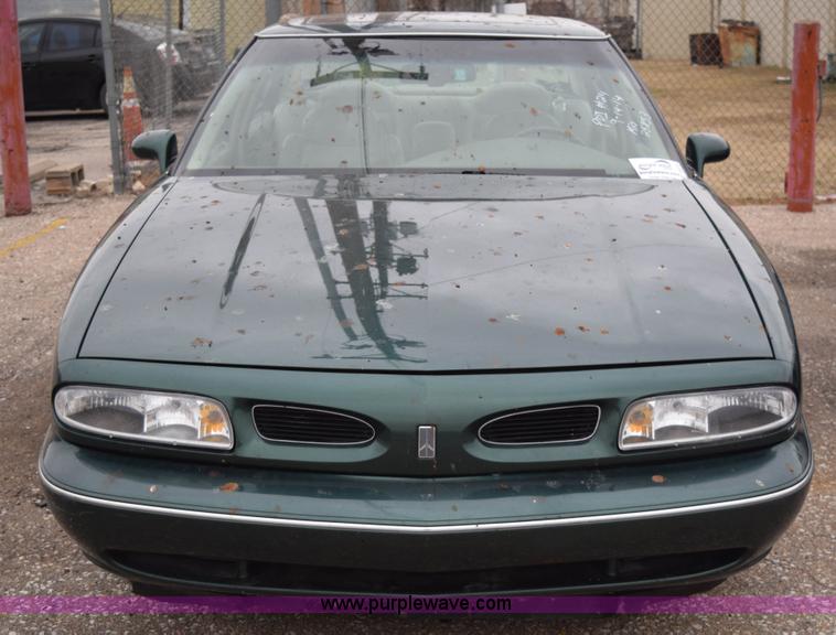 image for item I8573 1996 Oldsmobile Eighty Eight