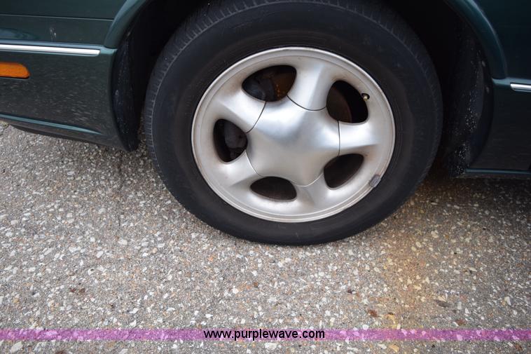 image for item I8573 1996 Oldsmobile Eighty Eight