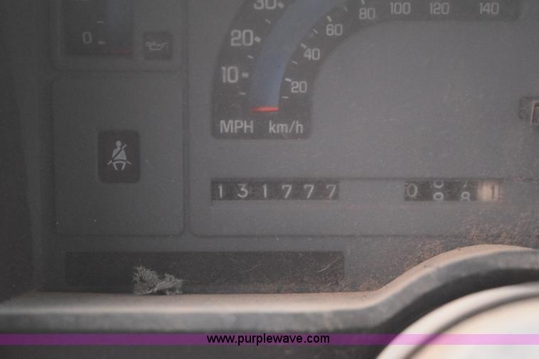 image for item I8575 1988 Chevrolet S10 Ext. Cab pickup truck