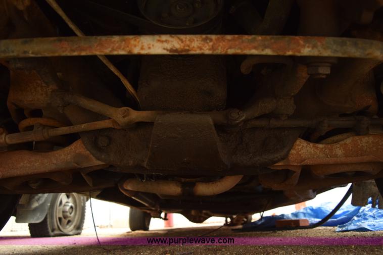 image for item I8575 1988 Chevrolet S10 Ext. Cab pickup truck