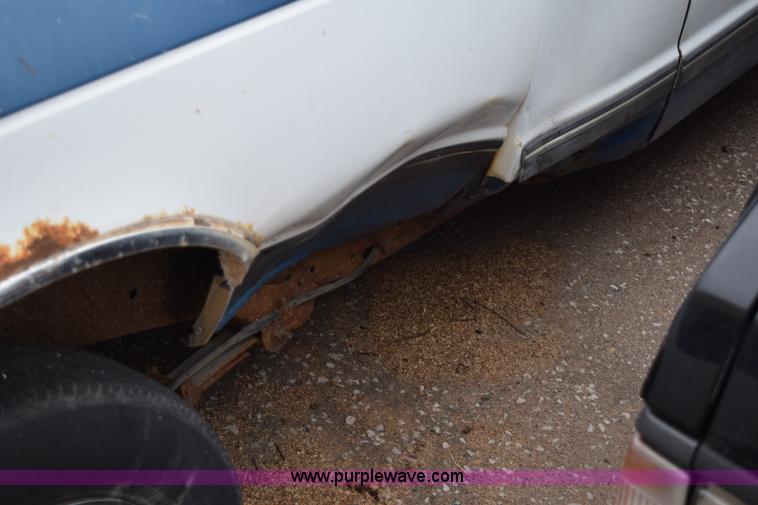 image for item I8575 1988 Chevrolet S10 Ext. Cab pickup truck