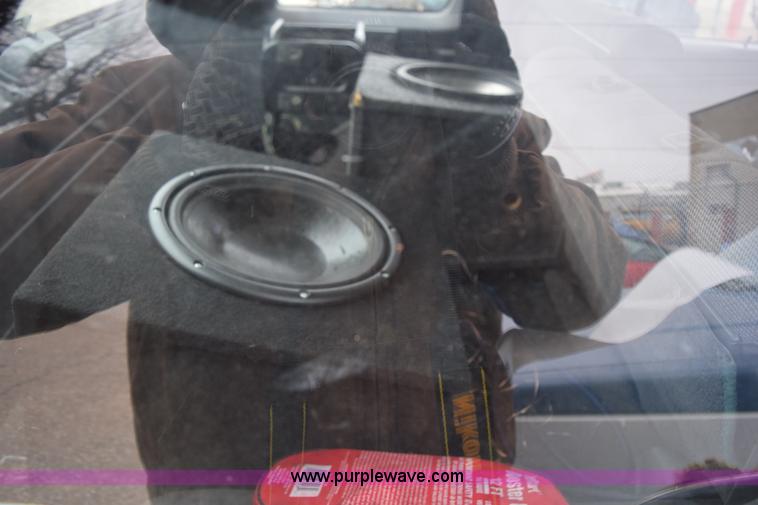 image for item I8576 1995 Nissan Pathfinder SUV