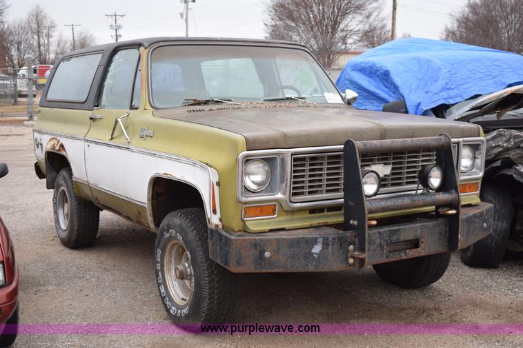 image for item I8577 1974 Chevrolet Blazer SUV