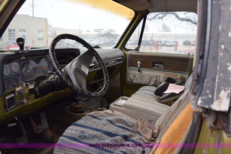 image for item I8577 1974 Chevrolet Blazer SUV