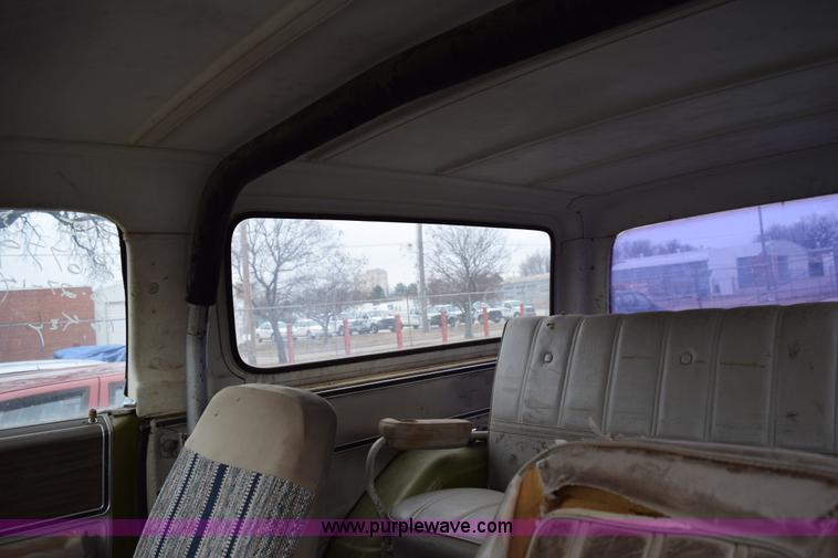 image for item I8577 1974 Chevrolet Blazer SUV