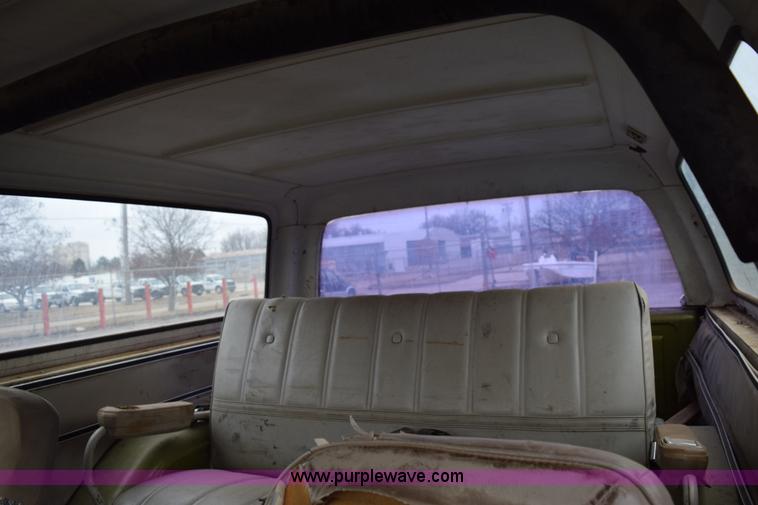 image for item I8577 1974 Chevrolet Blazer SUV