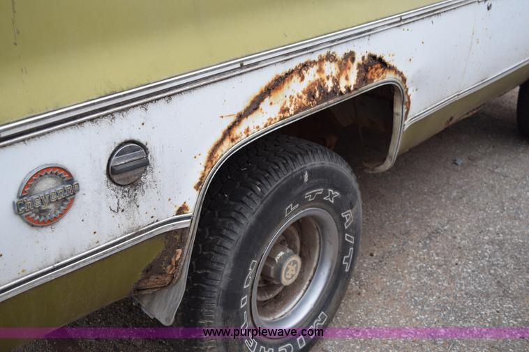 image for item I8577 1974 Chevrolet Blazer SUV